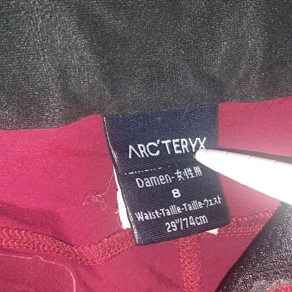 COPY - COPY - Arc’teryx Palisade Capris | Burgundy | Waist 29 inches/Appx Size 8 - Picture 2 of 5